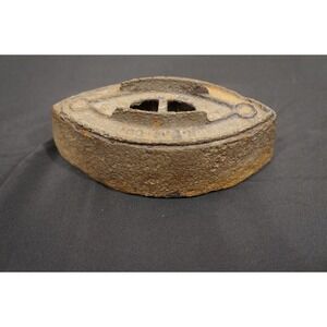 Antique Cast Iron Sad Iron Primitive Home Decor Collectible